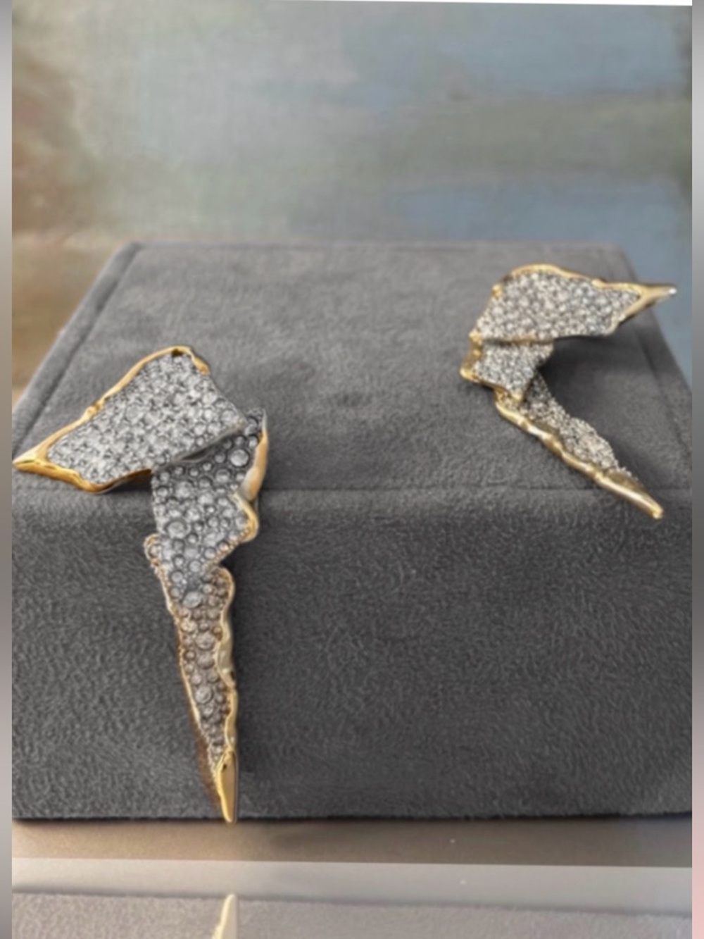 ALEXIS BITTAR • Solanales Crystal Cascade Lightning Mobile Earrings